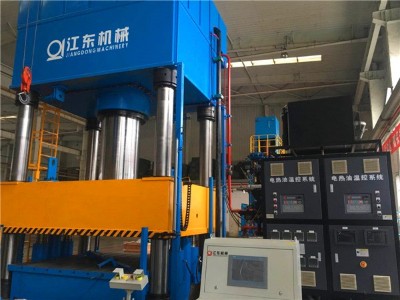沒有模溫機怎么給模具加熱，神奇操作看「歐能機械」