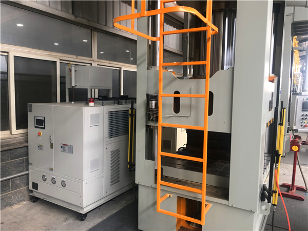 新能源行業(yè)電機(jī)、泵測試控溫選擇冷熱一體機(jī)，歐能案例分享
